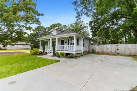 701 E Pearsall Street Dunn NC 28334