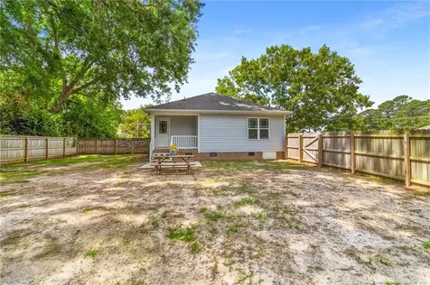 701 E Pearsall Street Dunn NC 28334