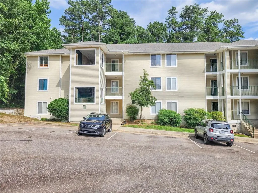 3351 Galleria Place Fayetteville NC 28303