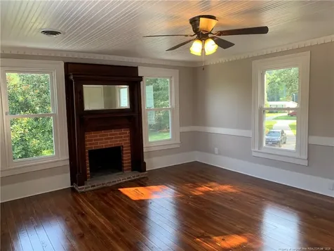 1414 Elizabethtown Highway Roseboro NC 28382