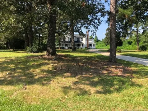 1414 Elizabethtown Highway Roseboro NC 28382