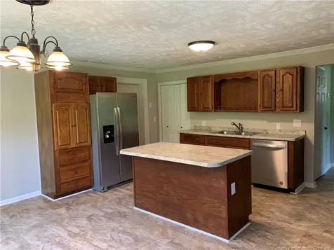 1414 Elizabethtown Highway Roseboro NC 28382