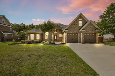 439 W Summerchase Drive Fayetteville NC 28311