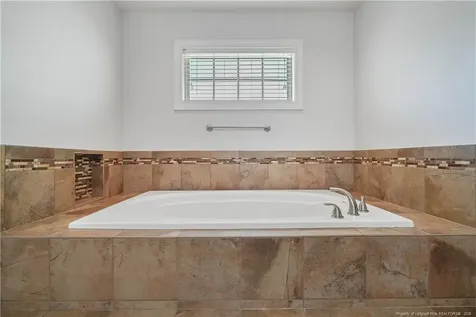 439 W Summerchase Drive Fayetteville NC 28311