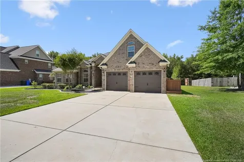 439 W Summerchase Drive Fayetteville NC 28311