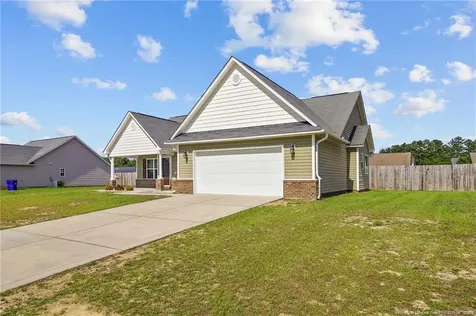 454 Blackhawk Lane Raeford NC 28376