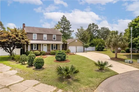 2119 Hollyridge Place Fayetteville NC 28304