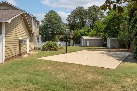 2119 Hollyridge Place Fayetteville NC 28304