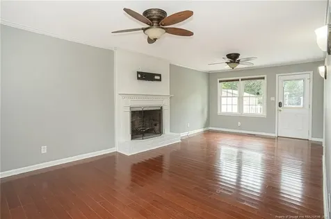 2119 Hollyridge Place Fayetteville NC 28304