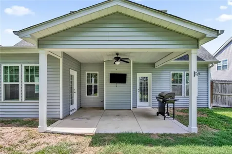 2128 Mannington Drive Fayetteville NC 28306
