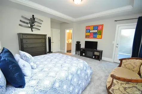 1004 Pyrenees Way Cary NC 27519