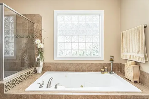 3824 Doon Valley Drive Fayetteville NC 28306