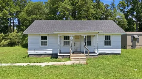 5854 E Main Street Bailey NC 27807