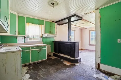5854 E Main Street Bailey NC 27807
