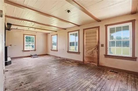 5854 E Main Street Bailey NC 27807