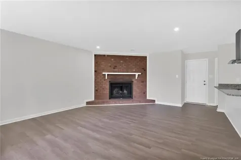 4765 NW Friar Avenue Fayetteville NC 28304