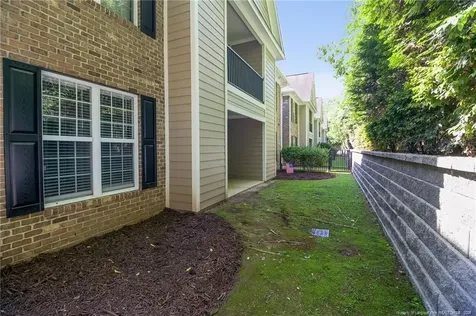 208 Fountainhead Lane Fayetteville NC 28301