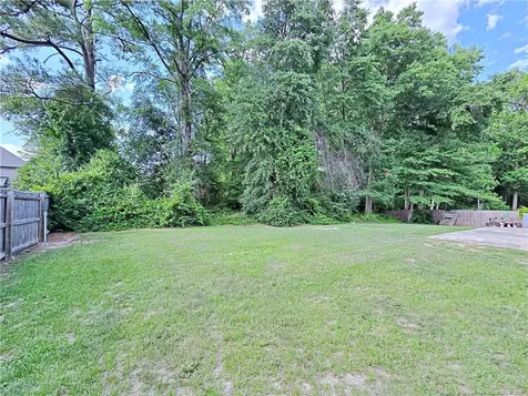 2450 Market Hill Drive Fayetteville NC 28306