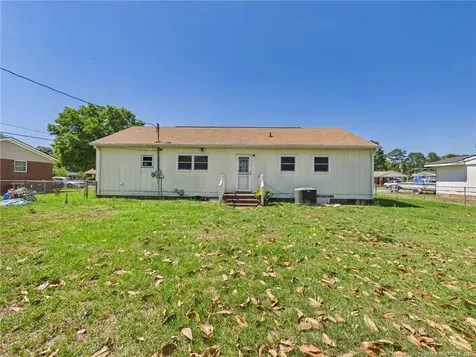 2712 Heatter Avenue Spring Lake NC 28390