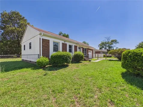2712 Heatter Avenue Spring Lake NC 28390