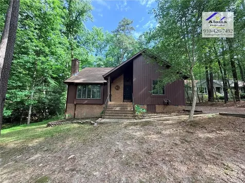 5004 Cardinal Circle Sanford NC 27332