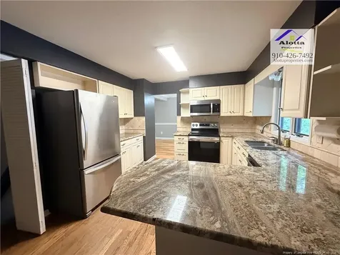 5004 Cardinal Circle Sanford NC 27332