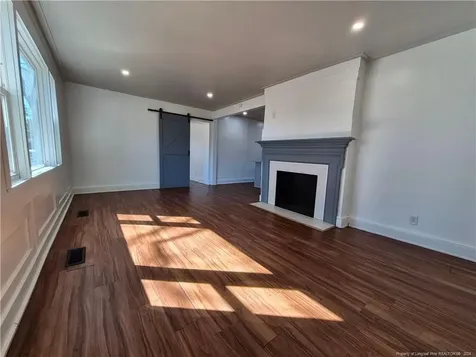 113 N Wright Street Raeford NC 28376