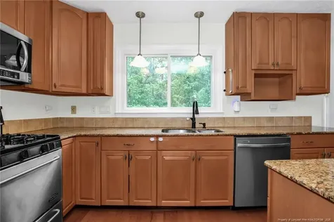 853 Foxcroft Drive Fayetteville NC 28311