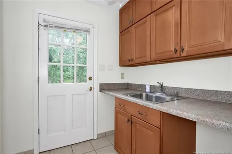 853 Foxcroft Drive Fayetteville NC 28311