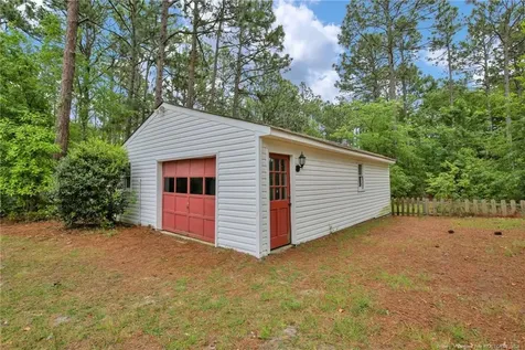 853 Foxcroft Drive Fayetteville NC 28311
