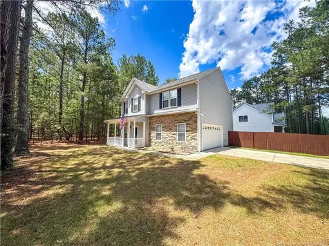 758 Blue Bird Drive Vass NC 28394