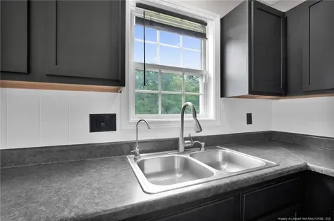 225 Valley Oak Drive Bunnlevel NC 28323