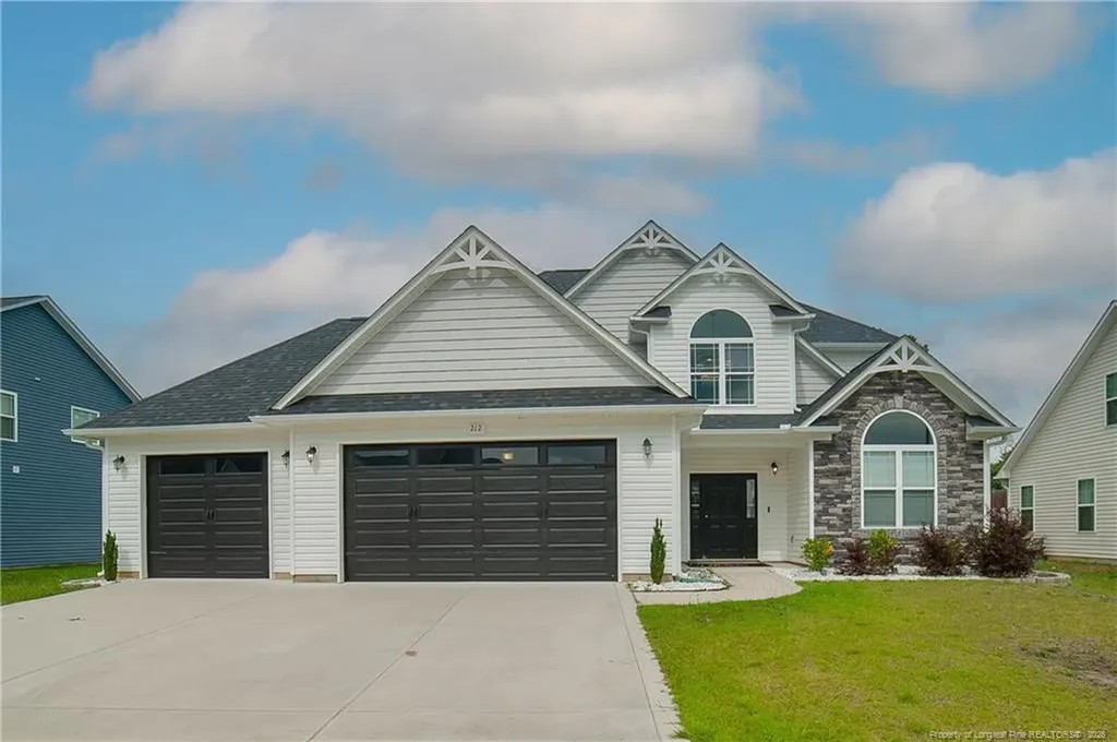 212 Stafford Avenue Raeford NC 28376