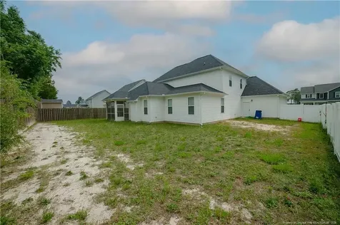 212 Stafford Avenue Raeford NC 28376