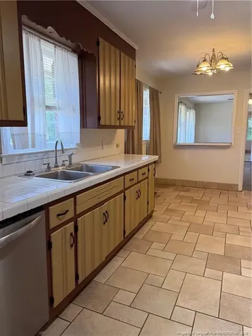 3325 Boone Trail Fayetteville NC 28306