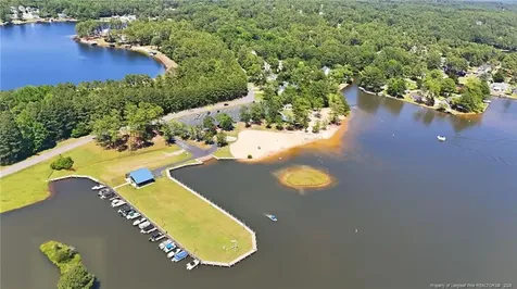 281 Pineridge Cove Sanford NC 27332
