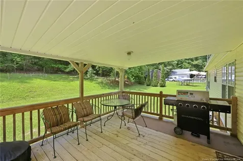 1427 Cherokee Trail Sanford NC 27332