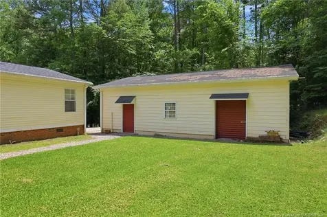 1427 Cherokee Trail Sanford NC 27332