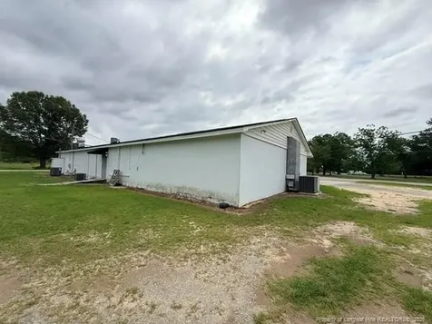 7209 Main Street Wade NC 28395