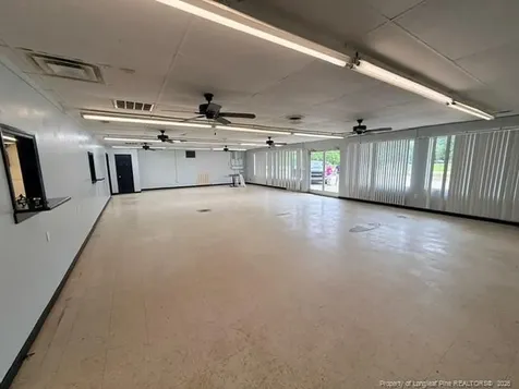 7209 Main Street Wade NC 28395