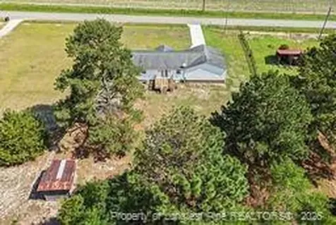 1341 Lemuel Black Road Bunnlevel NC 28323