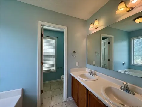422 Jamestown Avenue Fayetteville NC 28303