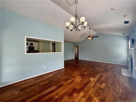 422 Jamestown Avenue Fayetteville NC 28303