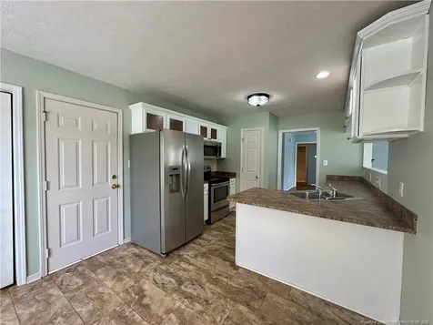 422 Jamestown Avenue Fayetteville NC 28303