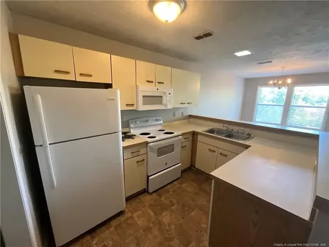 1014-5 Brookhollow Drive Fayetteville NC 28314
