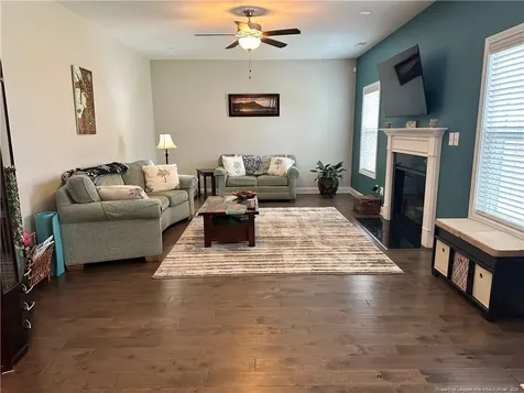 580 Stonebriar Avenue Raeford NC 28376