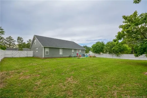 242 Heartwood Drive Raeford NC 28376
