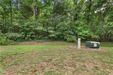 40 Hunter's Run Avenue Pembroke NC 28372