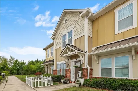 40 Hunter's Run Avenue Pembroke NC 28372