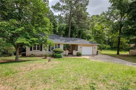 6258 Stoney Point Loop Fayetteville NC 28306